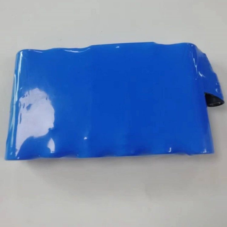 Bộ pin 11.1v 10ah tùy chỉnh 6pcs 21700 pin lithium ion trong một dòng với DC 5521 nữ
