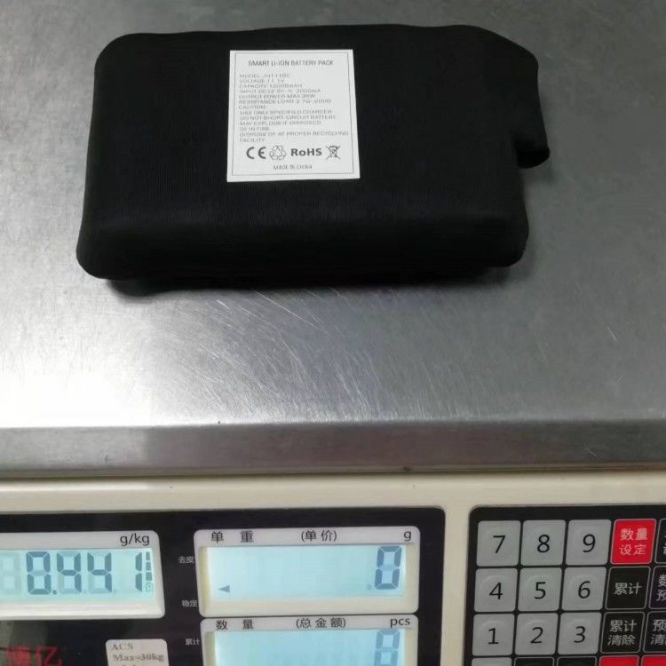 Quần áo làm nóng mùa đông Pin 7.4V 12V 10000mAh DC đầu sạc Màu đen