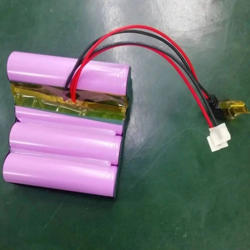 Tùy chỉnh 3500mah 1S5P 18650 Bộ pin 3.7V 17.5Ah Với cắm USB-C cho thiết bị theo dõi