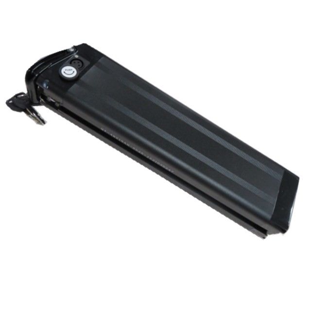 Bộ pin cá bạc 48V 15Ah cho Ebike với cổng sạc đầu pháo 3P