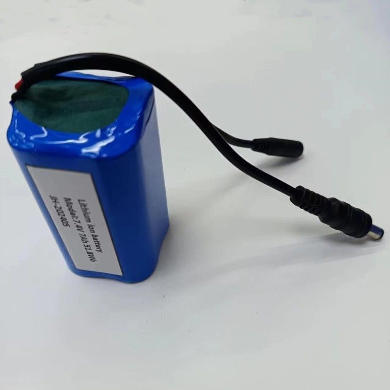 Đèn dải LED pin 7.4V Capacity Max cho 4cells 18650 pin với cắm DC