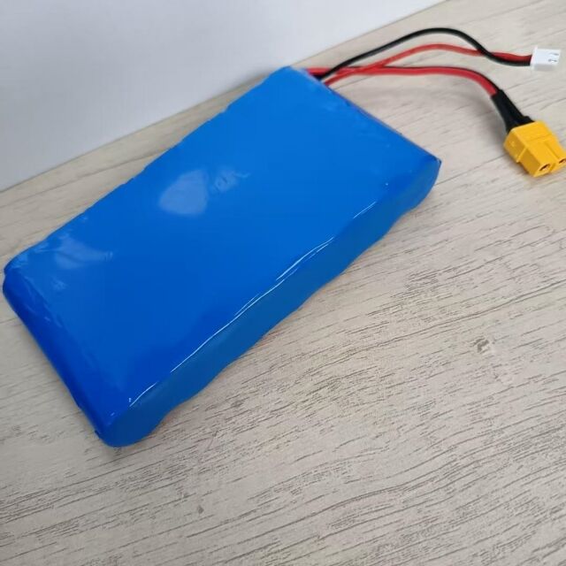 Bộ pin tùy chỉnh 7s1p 18650 24V 3500mAh Cho động cơ 350W với cắm Xt60